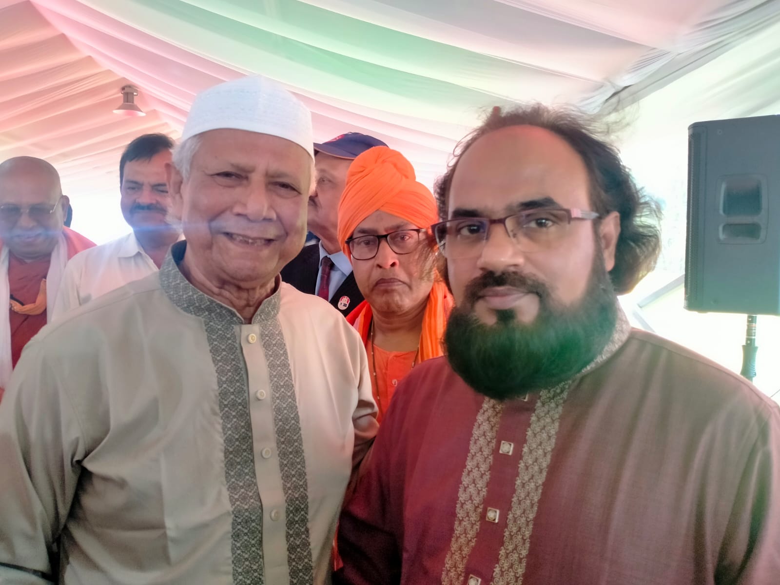 রাষ্ট্রীয় আমন্ত্রনে ইনসানিয়াত বিপ্লব বাংলাদেশের নেতাদের প্রধান উপদেষ্টার সাথে ঈদ শুভেচ্ছা বিনিময়