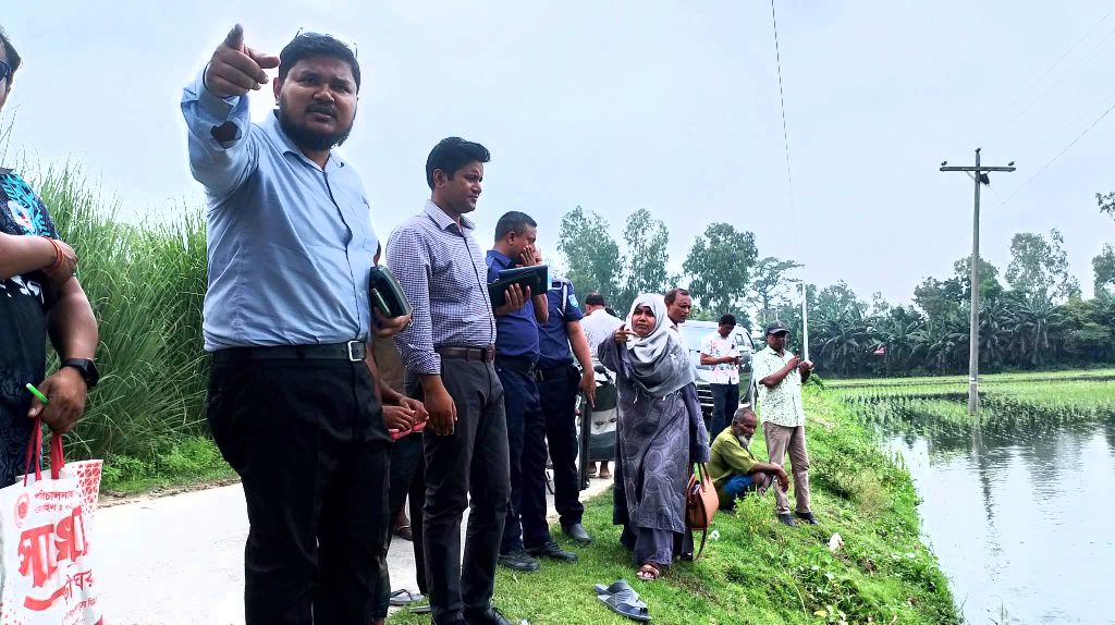 পলাশবাড়ীতে দেশীয় মাছ রক্ষায় ভ্রাম্যমান আদালতের অভিযান