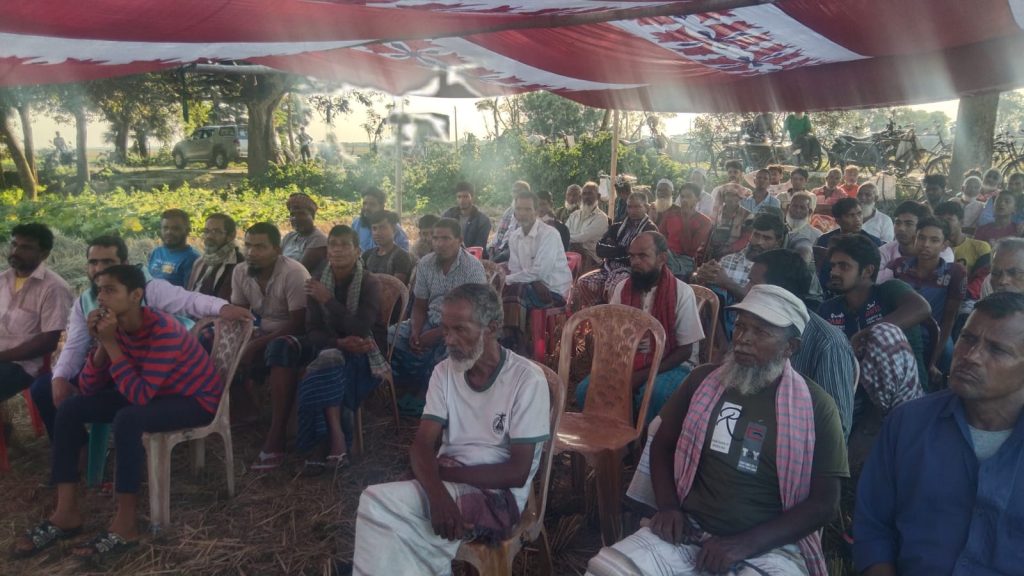 ভোলাহাটে আধুনিক প্রযুক্তি সম্প্রসারণে মাঠ দিবস পালিত