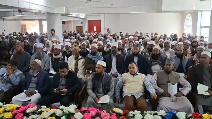 জয়পুরহাটে গণভোট উপলক্ষে জেলা ইমাম সম্মেলন অনুষ্ঠিত