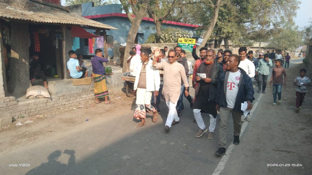 ভোলাহাটে ত্রয়োদশ জাতীয় সংসদ নির্বাচনী প্রচার-প্রচারণা করলেন বিএনপি মনোনীত প্রার্থী আলহাজ্ব আমিনুল ইসলাম