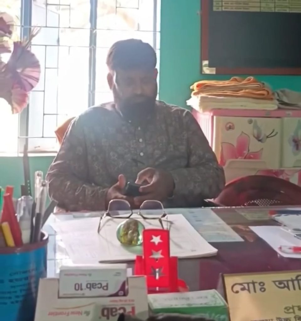 তানোরে এসএসসি পরীক্ষার্থীদের প্রবেশপত্র জিম্মি করে অর্থ আদায়ের অভিযোগ